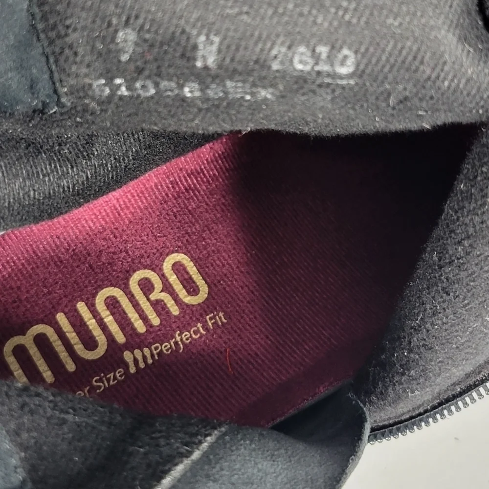 Munro Black Suede Ankle Boots #764 Size 9N